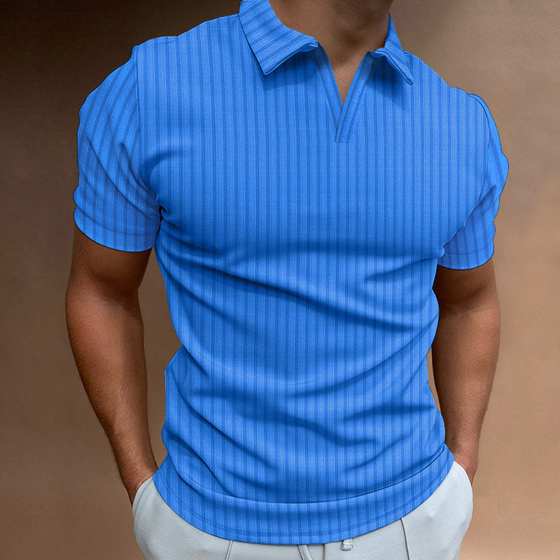 Stay Stylish and Comfortable with This Plain Slim Fit Leisure T-Shirt